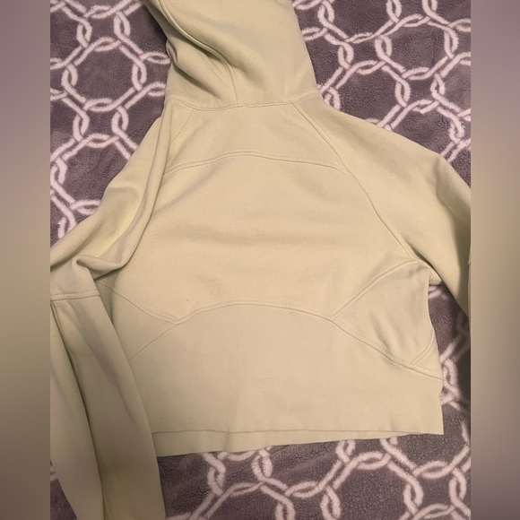 Lululemon Scuba Oversized Half-Zip Hoodie
Dewy XS/S - Picture 11 of 15